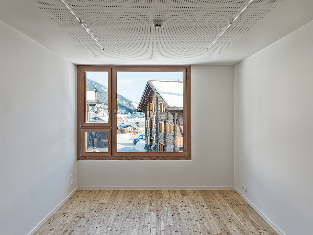 Erweiterung und Sanierung Casa da Tgira Sursassiala in Disentis.